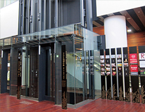 B2Fエレベーター