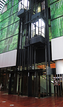 フォレストスクエア1Fエレベーター